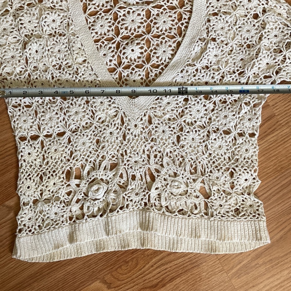 Marnie West Crotchet Top - Picture 6 of 9